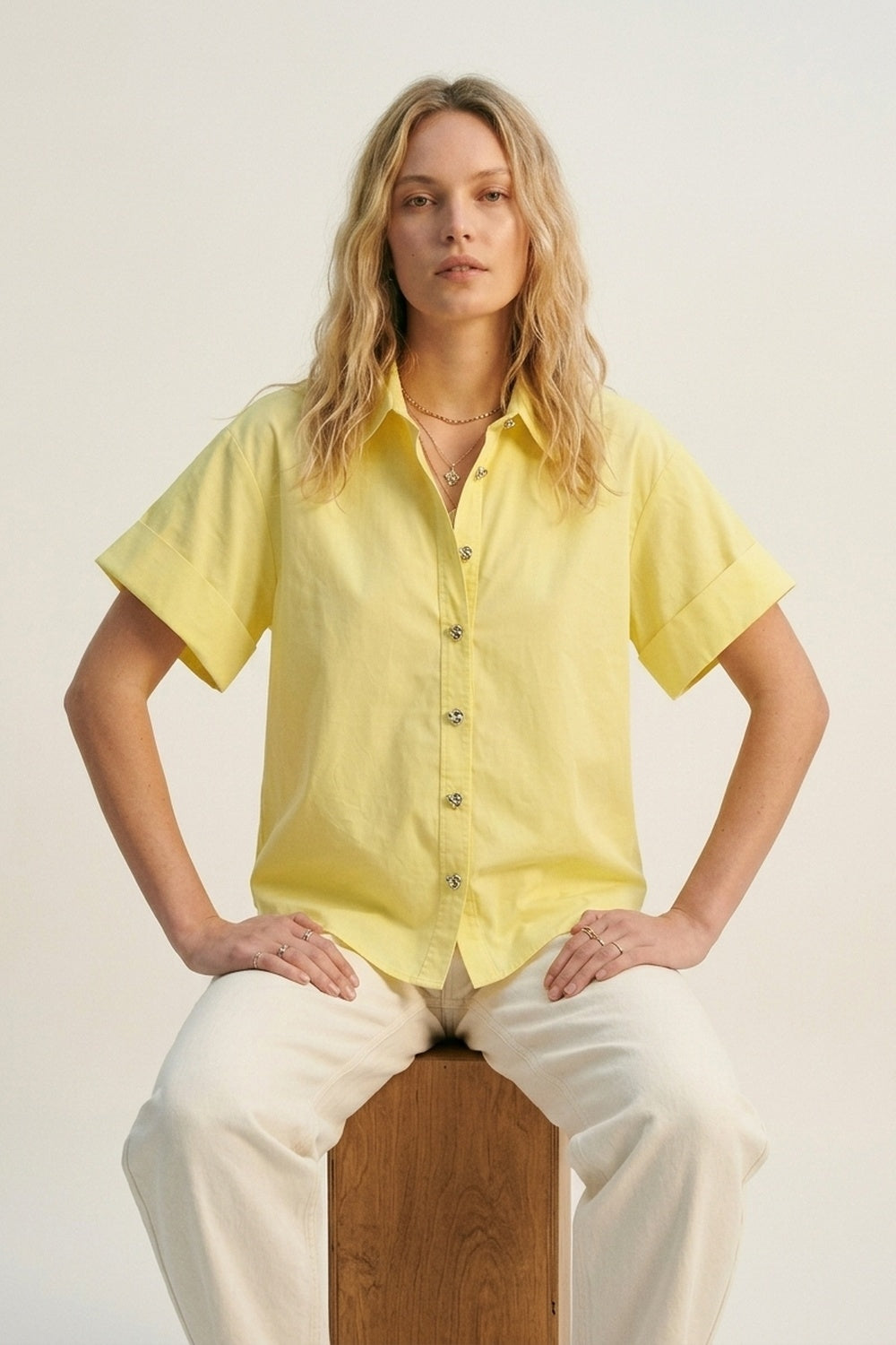 Camicia Kimono a Manica Corta Gialla con Bottoni Argento