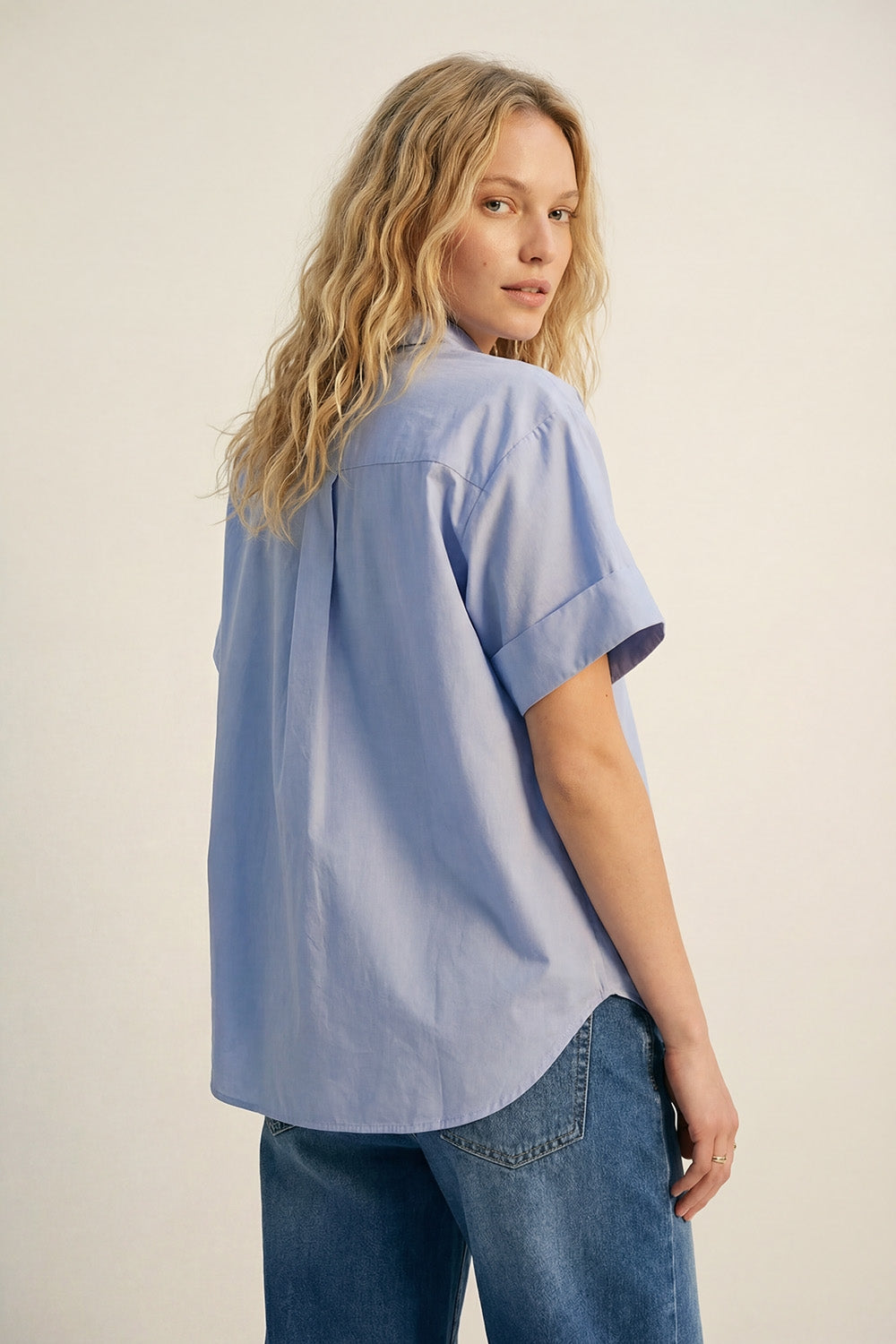 Camicia Kimono a maniche corte in popeline blu con bottoni argentati