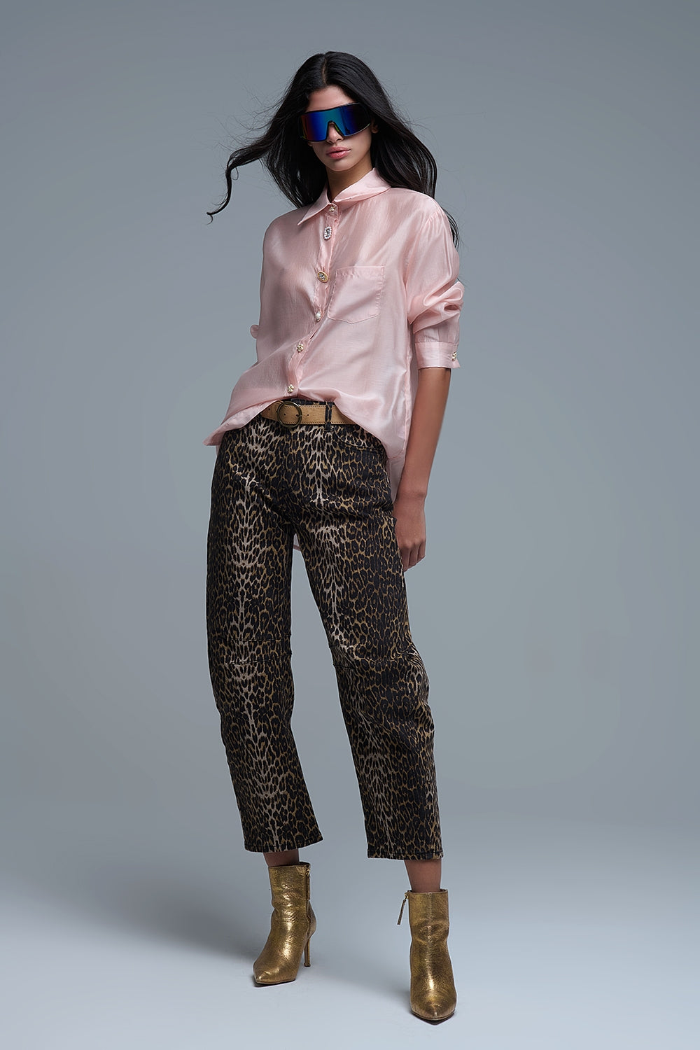 Camicia morbida in seta con bottoni in rosa