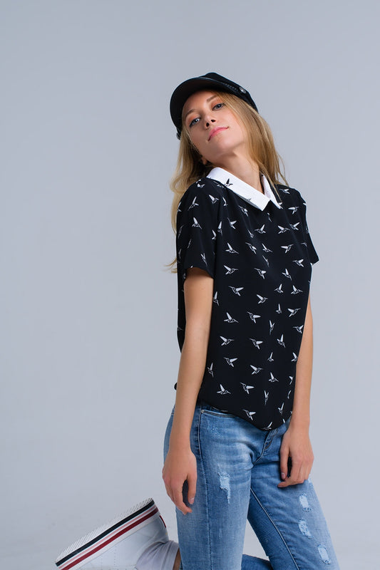 Q2 Camicia nera con uccelli stampati bianchi