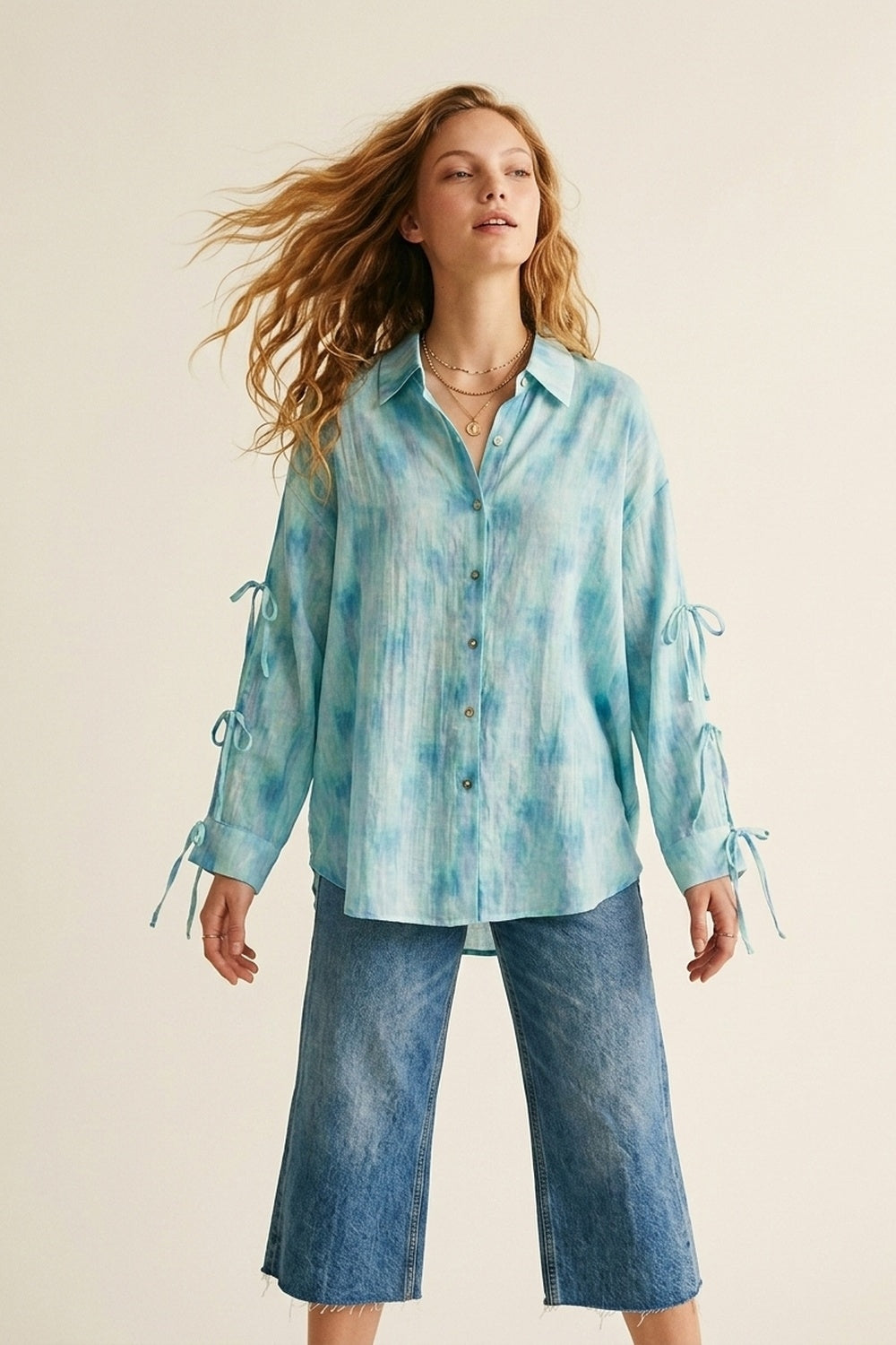 Camicia oversize con bottoni a fantasia blu chiaro
