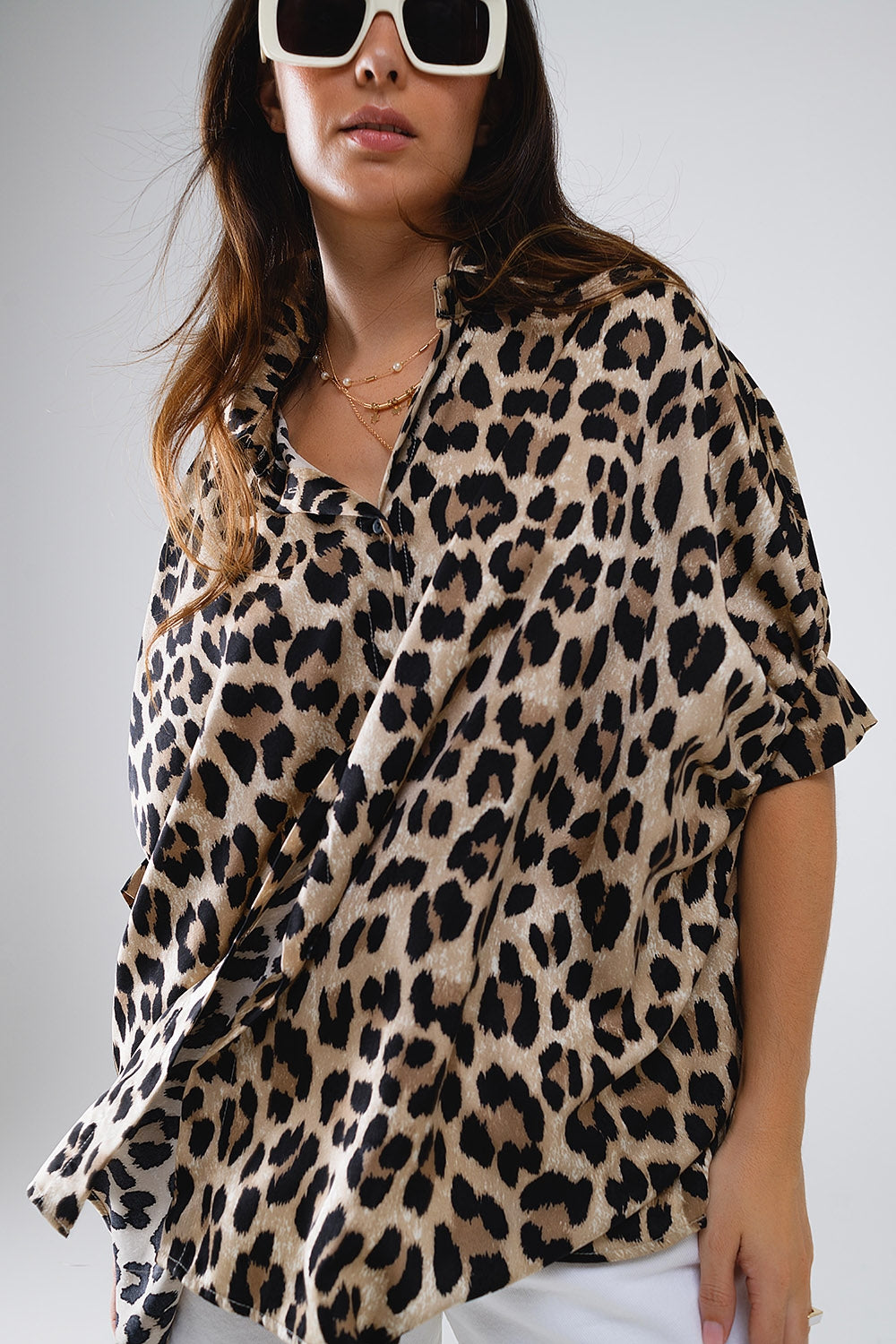 Camicia oversize con stampa leopardata e maniche a 3/4