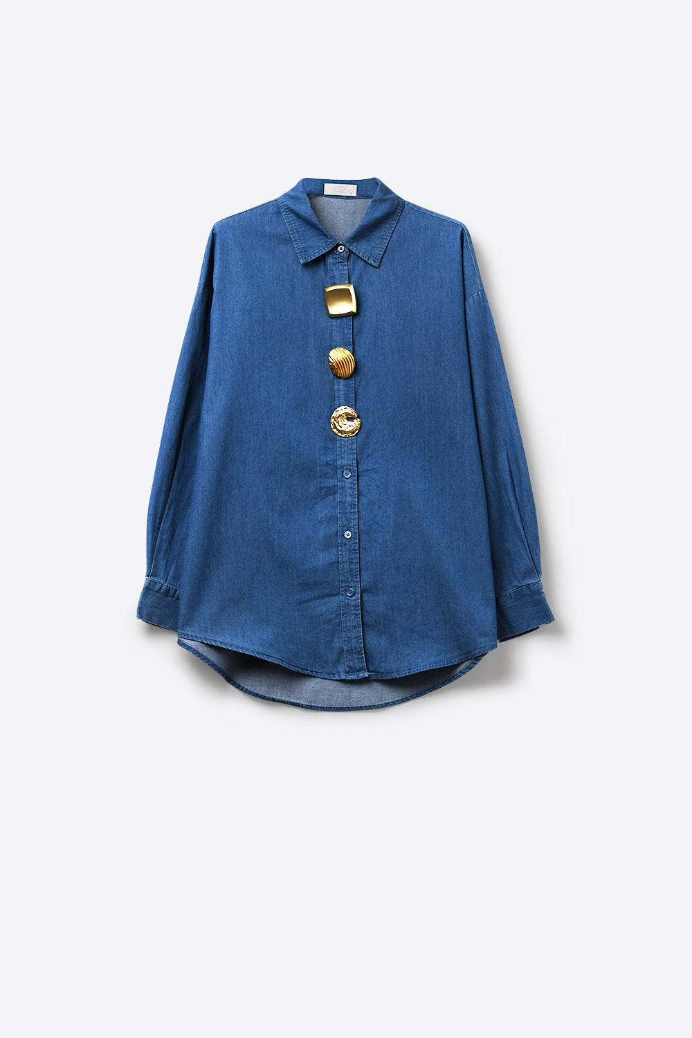 Camicia Oversize in Denim Blu con Bottoni Dorati di Rilievo