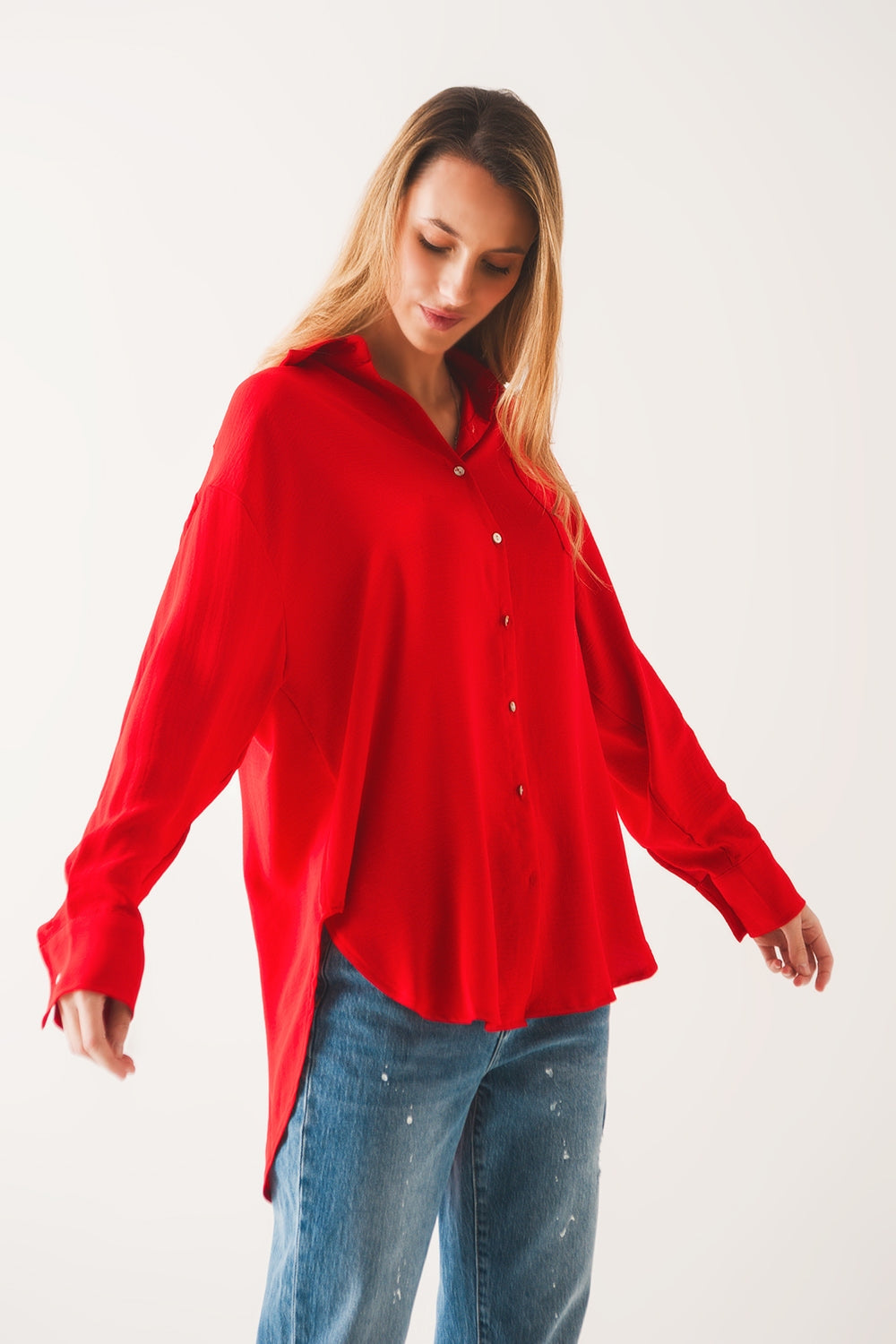 Q2 Camicia oversize rossa con taschino