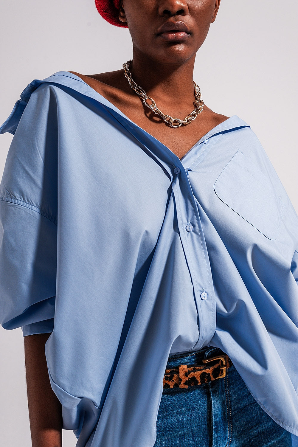 Camicia poplin oversize comoda in azzurro