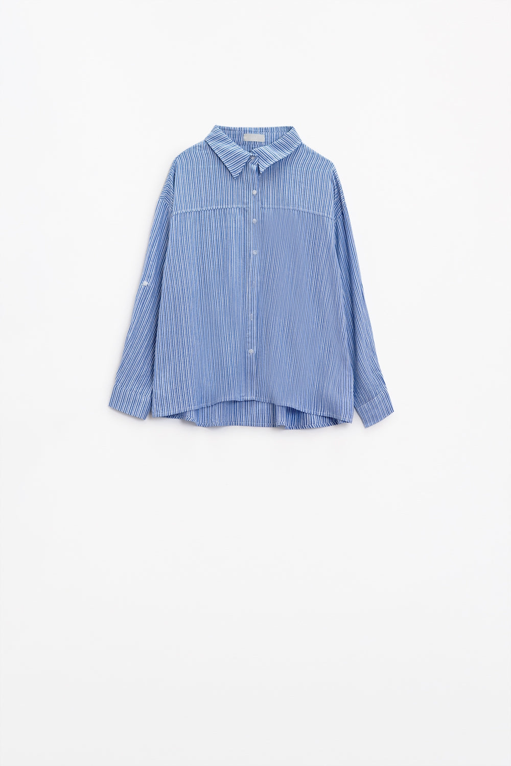 Camicia rilassata a righe sottili in blu