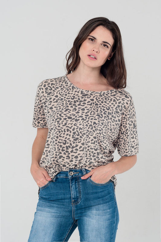 Q2 Camicia rosa leopardata con lacci