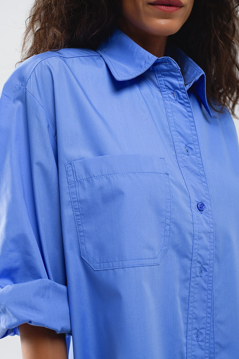 Camicia super oversize a vita alta in blu