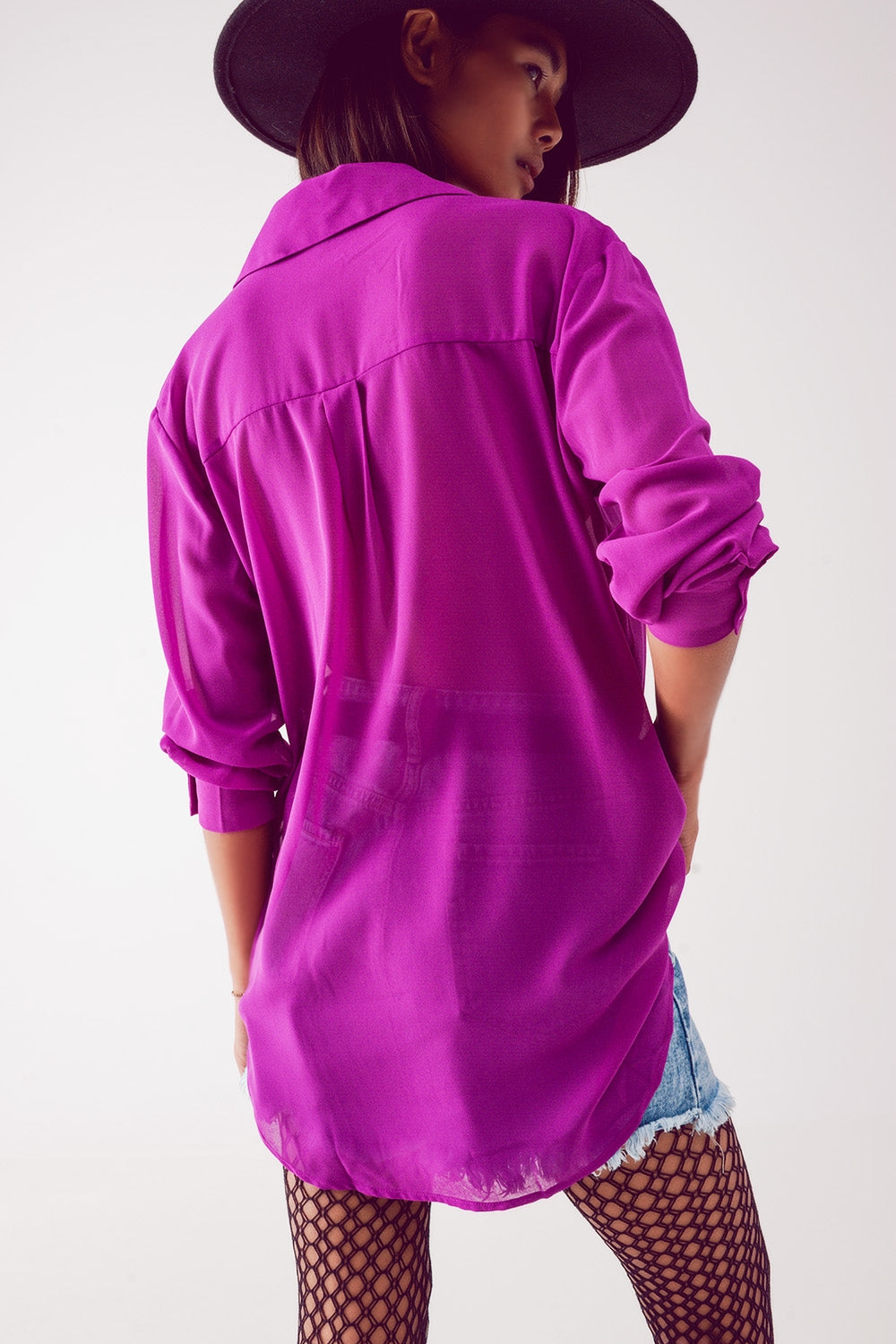 Camicia viola in chiffon trasparente