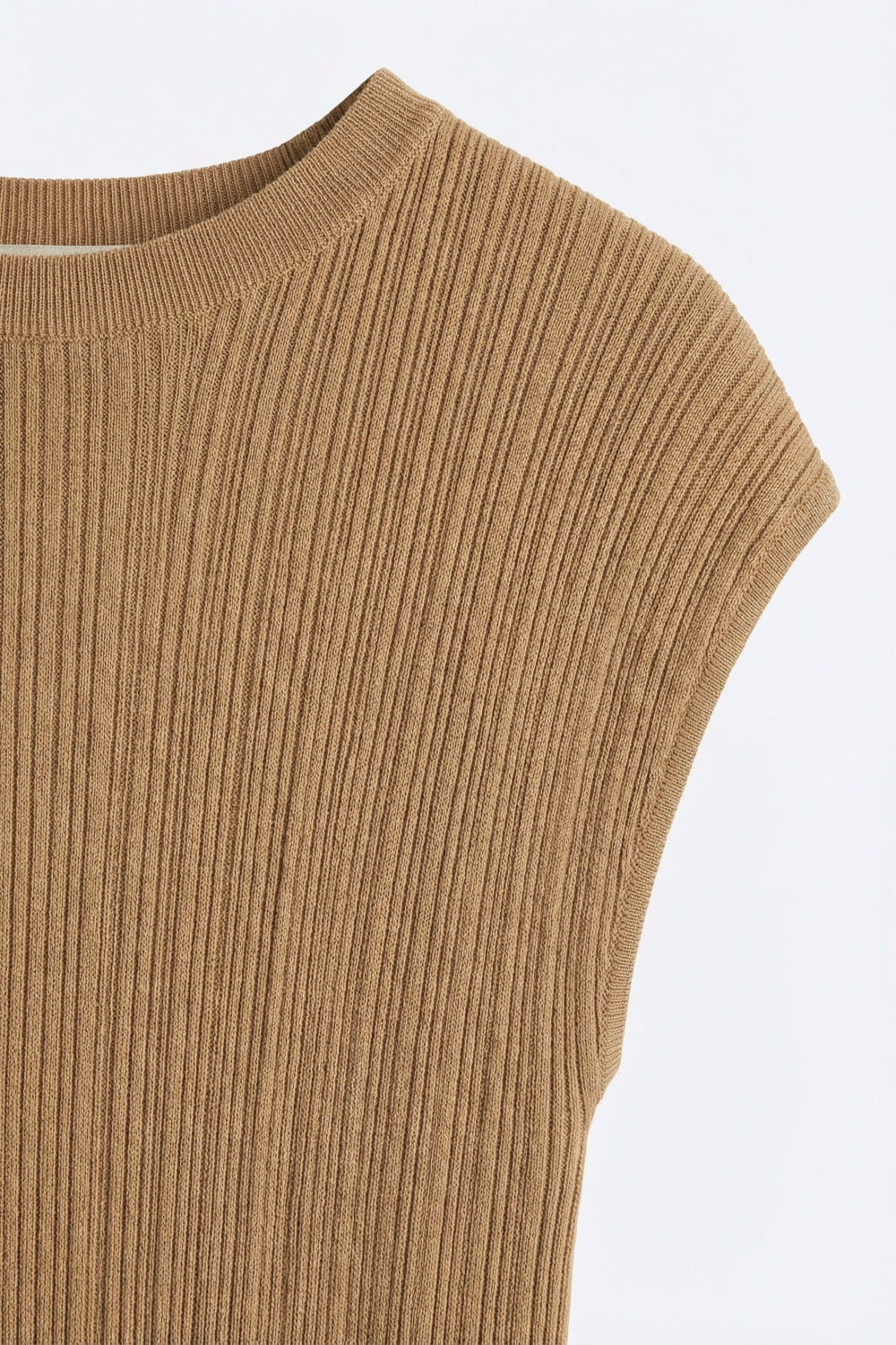 Cammello Top senza maniche in maglia a coste con girocollo