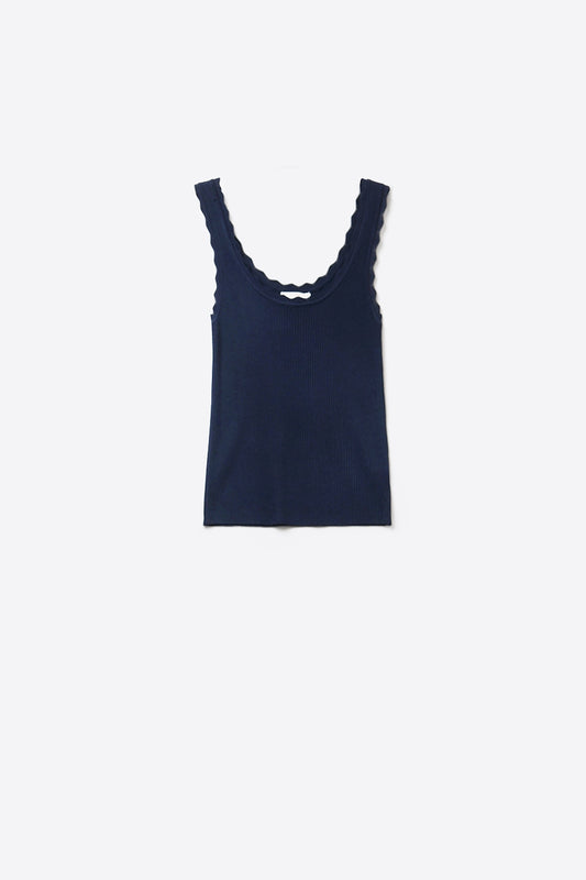 Q2 Canotta in maglia a costine Navy con scollo smerlato