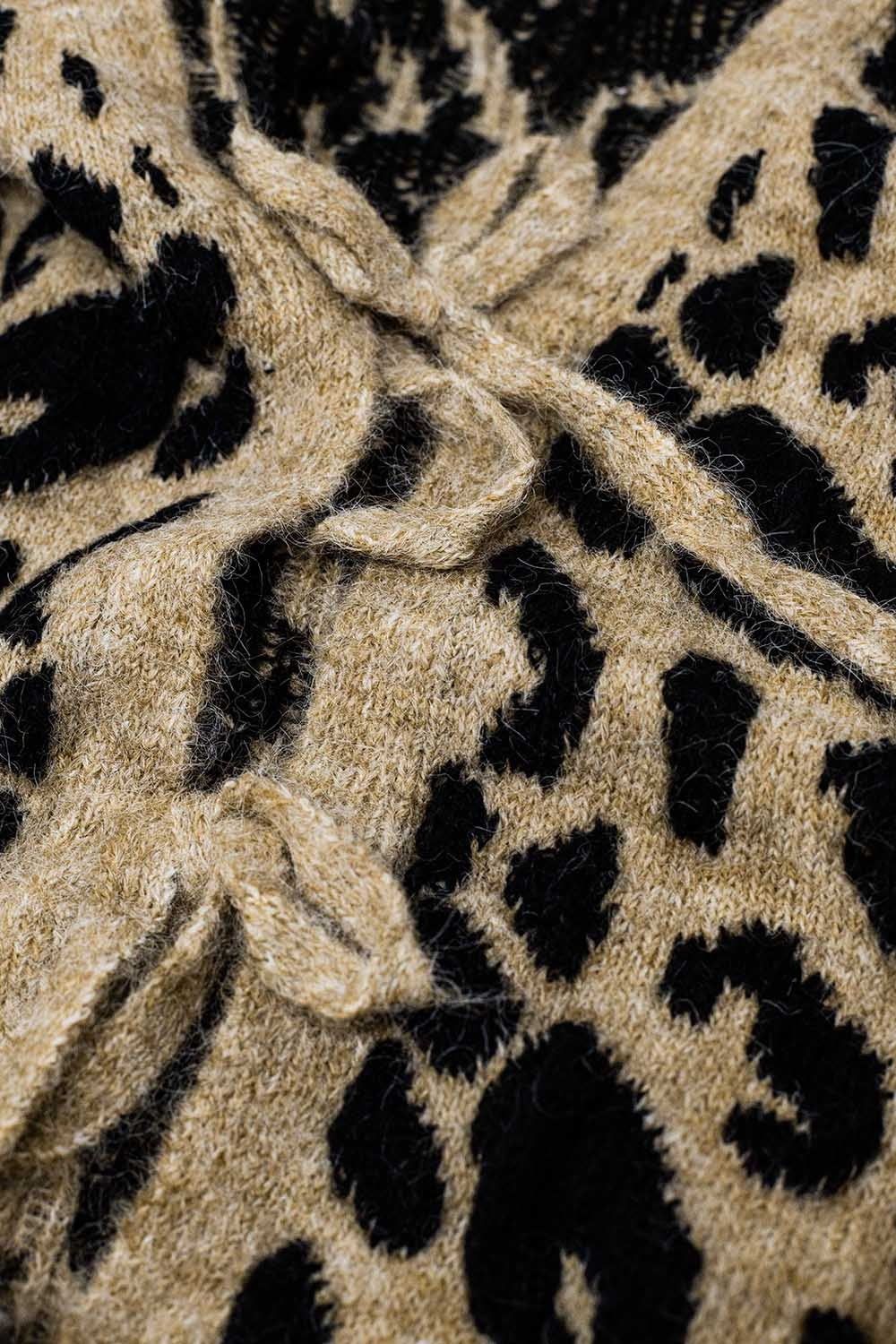 Cardigan a maniche lunghe con stampa leopardo e dettagli con fiocchi