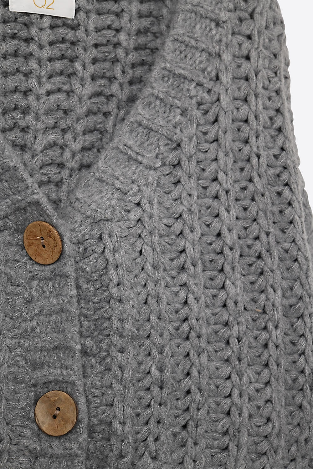 Cardigan aperto a maglia grossa in grigio con bottoni