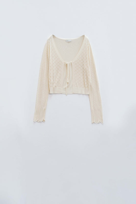 Q2 Cardigan beige con stampa argyle e chiusura a cravatta