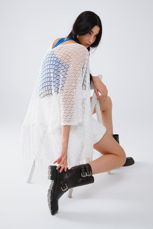 Q2 Cardigan bianco aperto con frange e maniche a 3/4