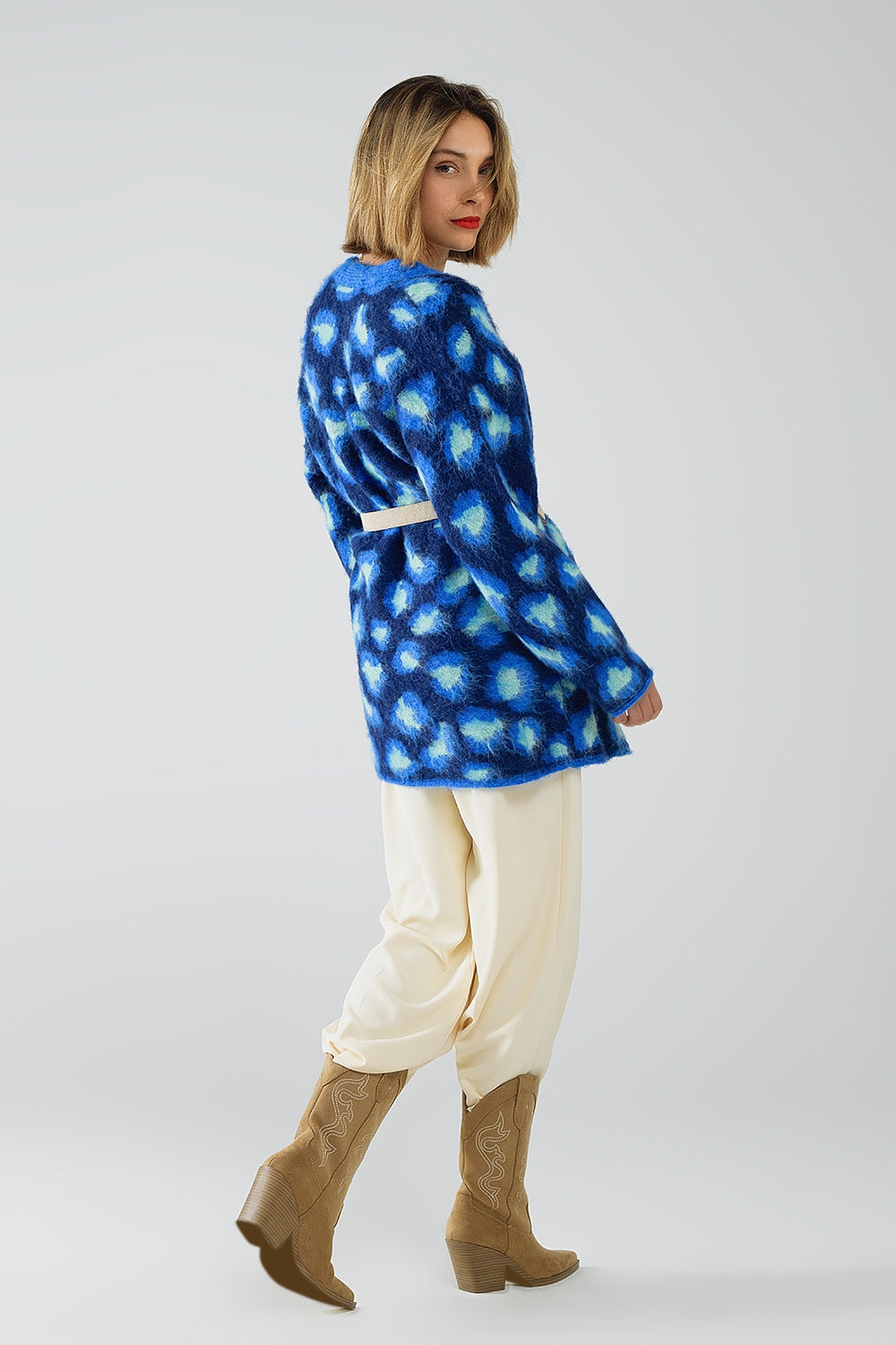 Cardigan blu con stampa leopardo e lana