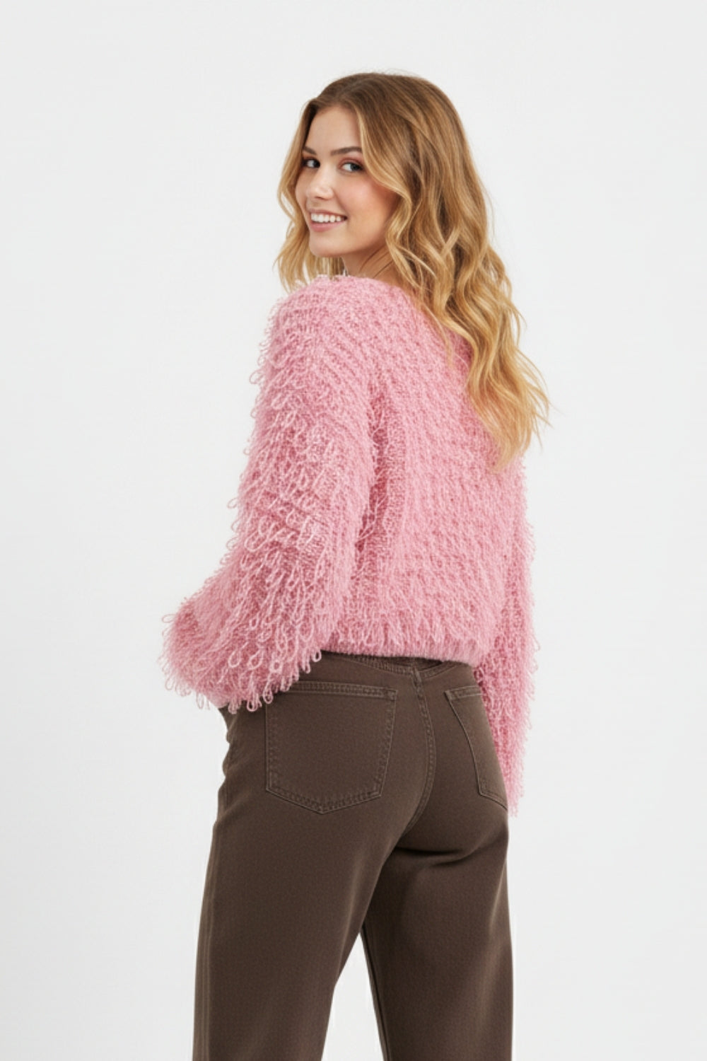 Cardigan cropped in maglia grossa rosa con scollo a V e chiusura frontale a cravatta
