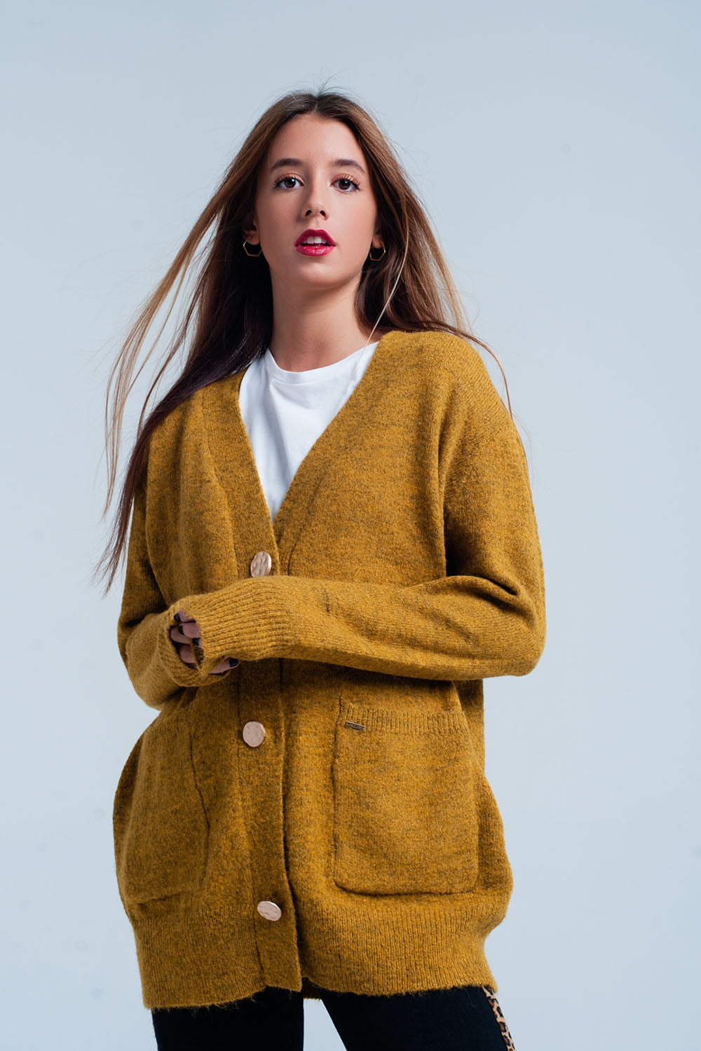 Q2 Cardigan Mustard lavorato con bottoni dorati