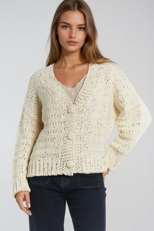 Q2 Cardigan oversize in maglia grossa color crema con dettagli in paillettes