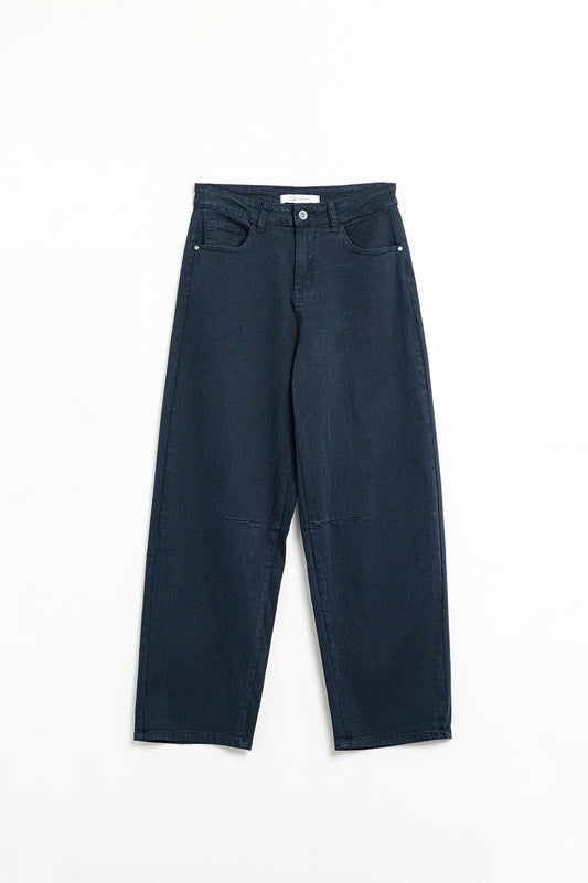 Q2 Comodi jeans elasticizzati con gamba a botte in blu navy