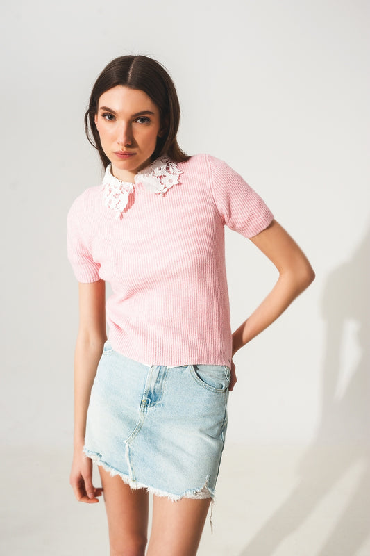 Q2 Crop top a maniche corte a coste in rosa