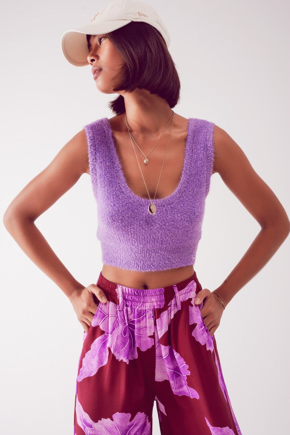 Q2 Crop top in maglia lilla