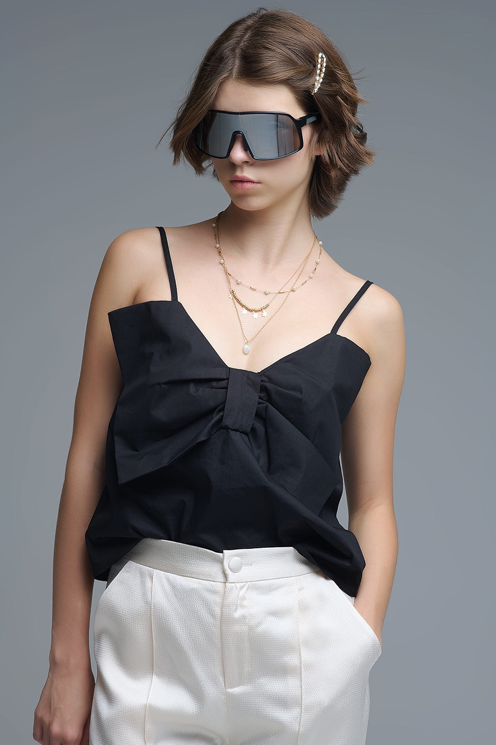 Crop top in popeline nero con fiocco