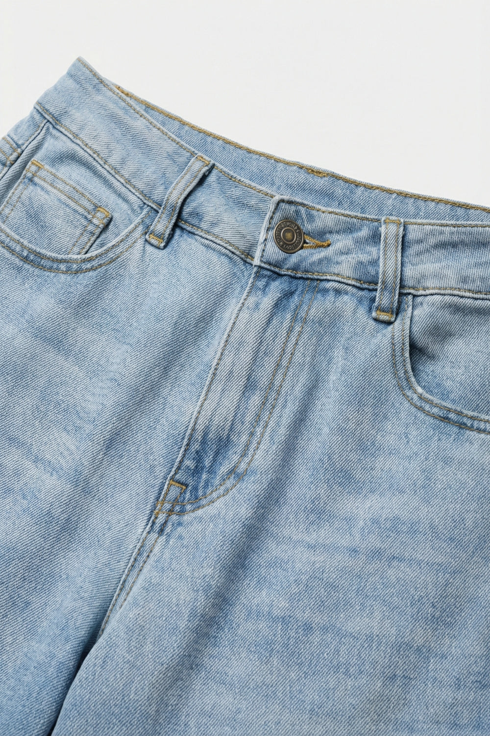 Denim a Gamba Larga a Vita Alta in Lavaggio Azzurro Chiaro