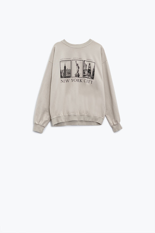 Q2 Felpa a maniche lunghe color Beige con stampa new york city