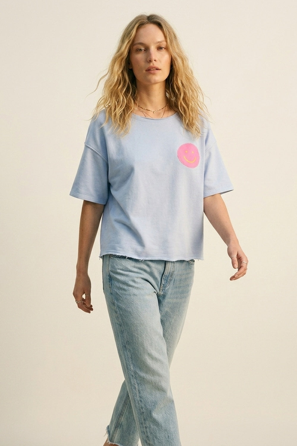 Felpa Azzurra Vestibilità Morbida con Sorriso Rosa