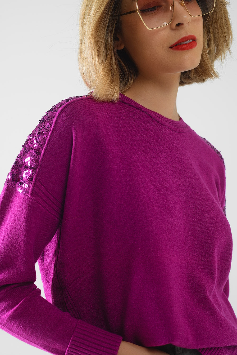 fuchsia Maglione a maniche lunghe con paillettes sulle spalle