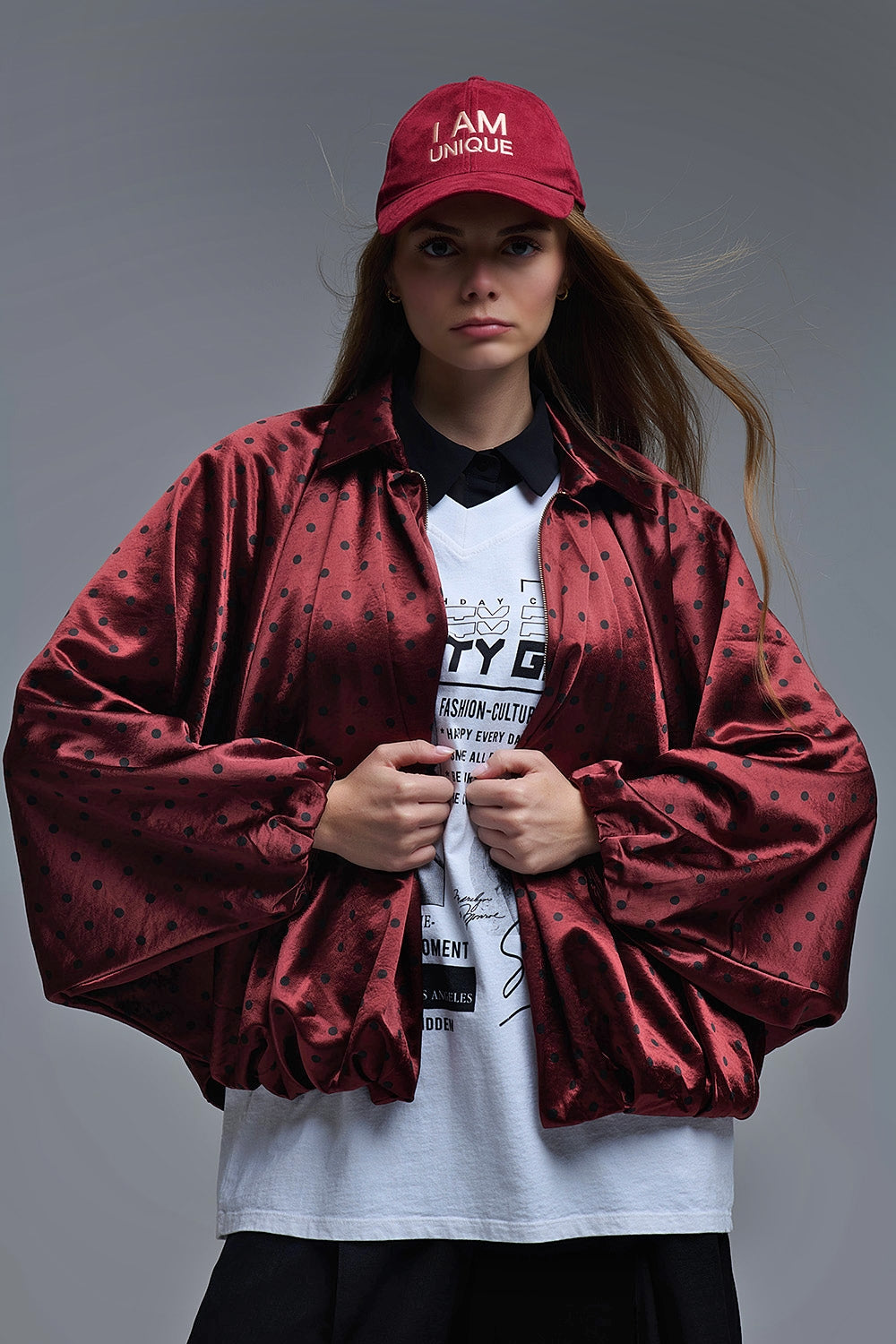 Q2 Giacca bomber in raso a pois in borgogna