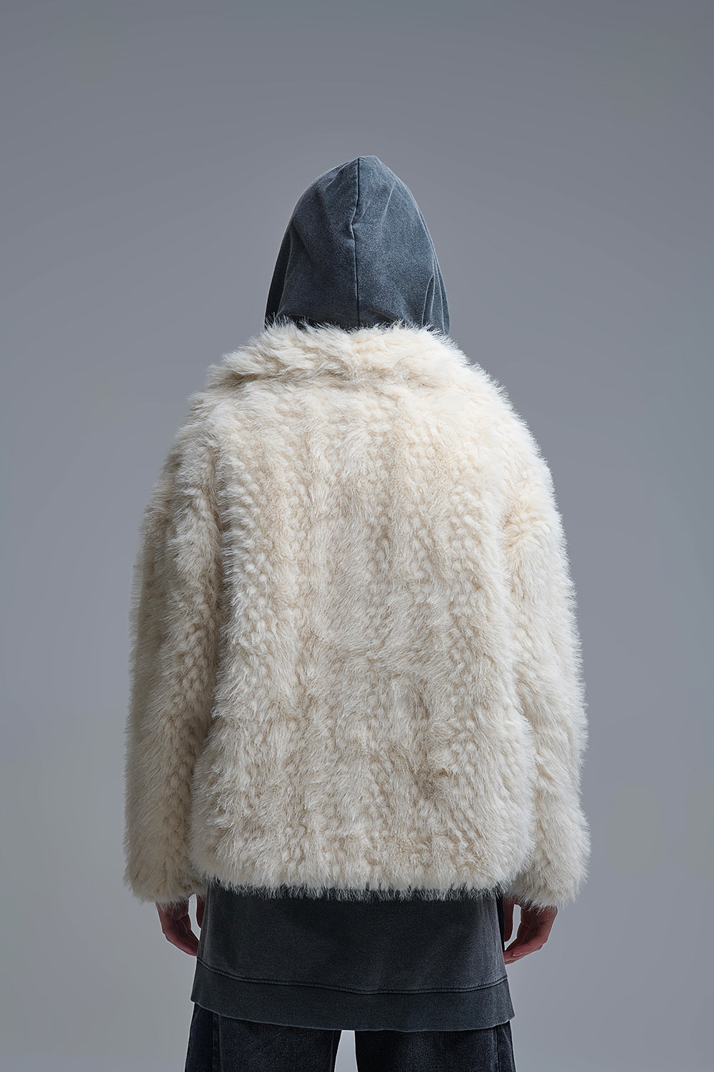 Giacca chic in pelliccia sintetica beige con collo ampio