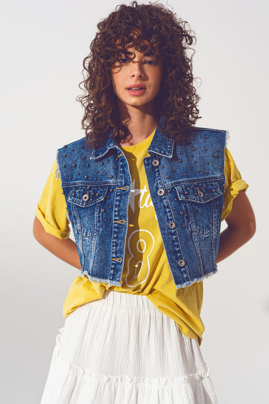 Q2 Gilet di jeans con borchie in blu