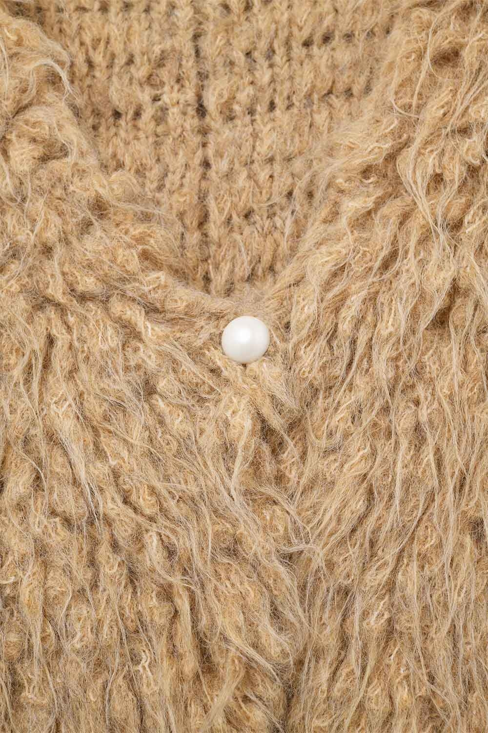 Gilet di lusso con texture beige a pelo lungo