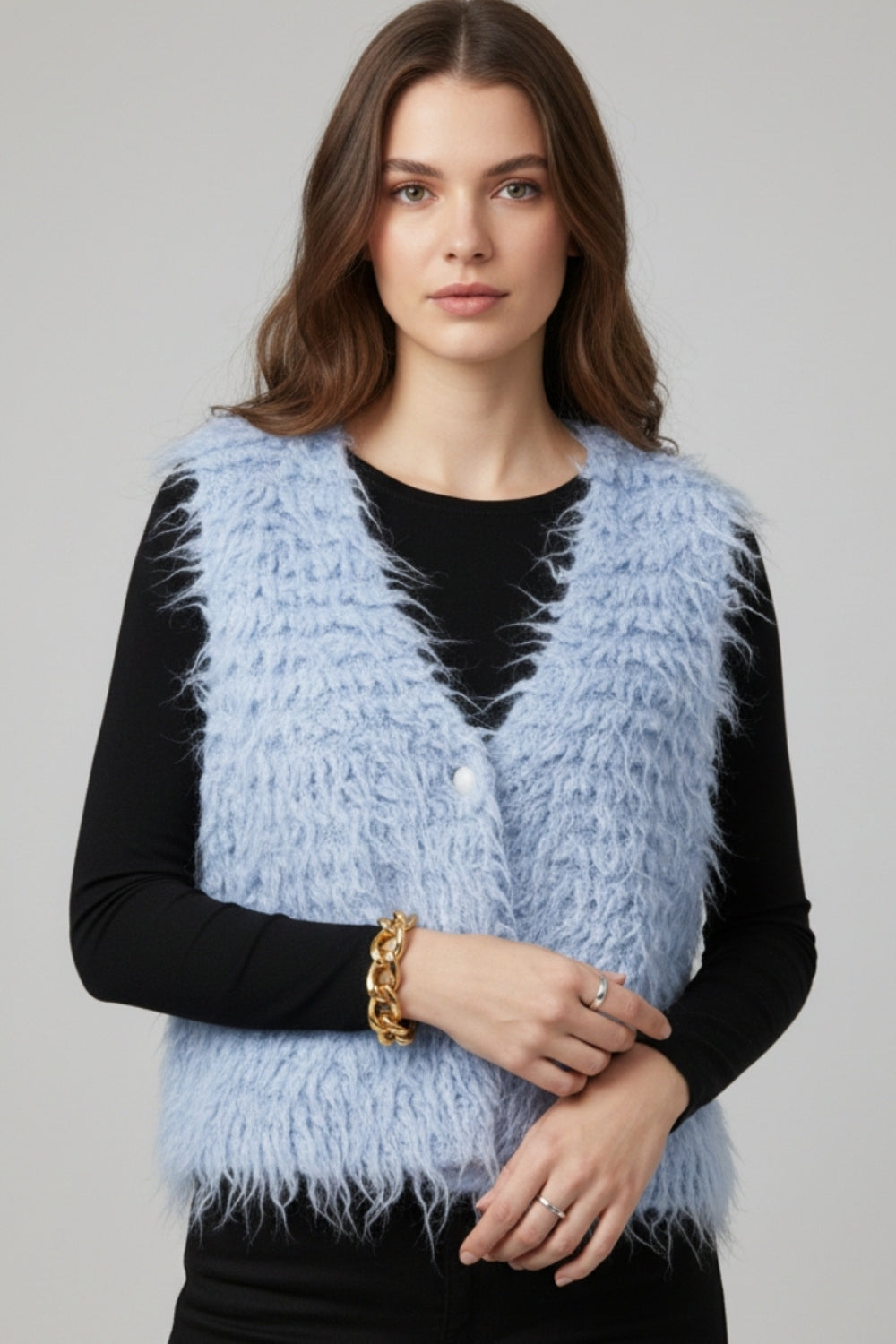Gilet di lusso con texture blu chiaro a pelo lungo