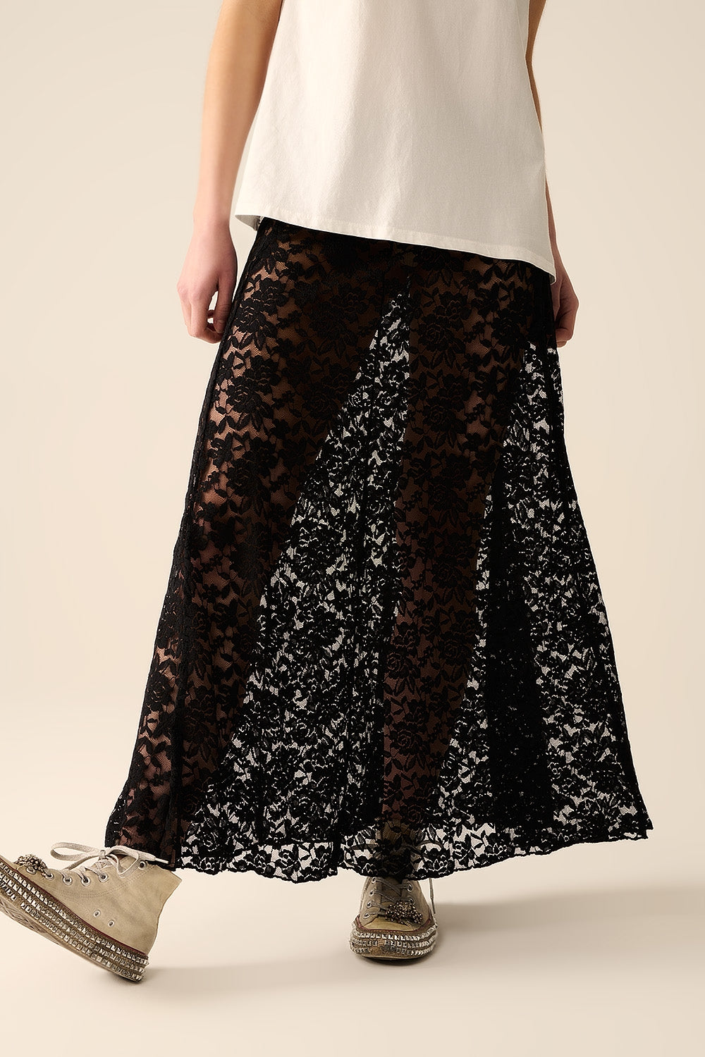 Q2 gonna lunga in pizzo nero alla moda