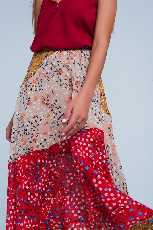 Q2 Gonna midi rosso con fiori di campo
