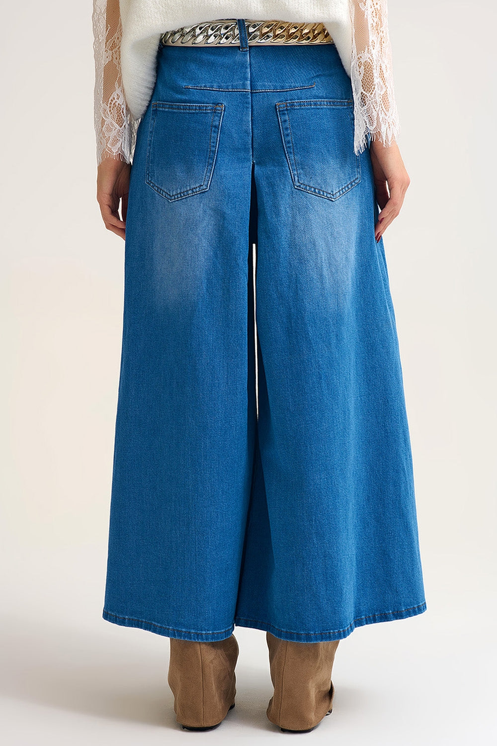 Gonna pantalone a gamba larga con piega anteriore