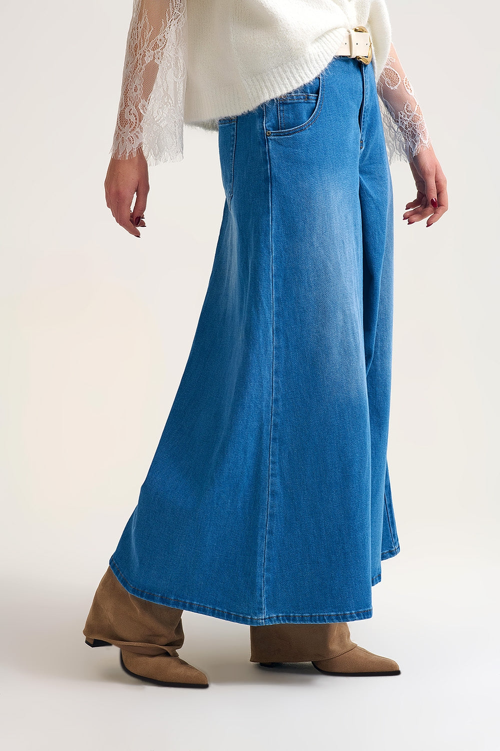 Gonna pantalone a gamba larga con piega anteriore