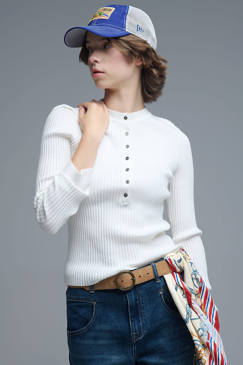 henley Maglione a maniche lunghe a coste in bianco
