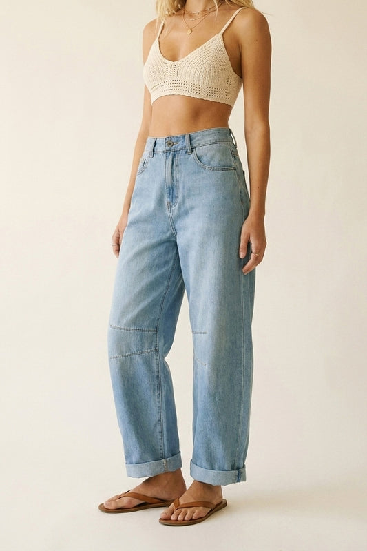 Q2 Jeans a Gamba Larga con Dettaglio di Cucitura al Ginocchio