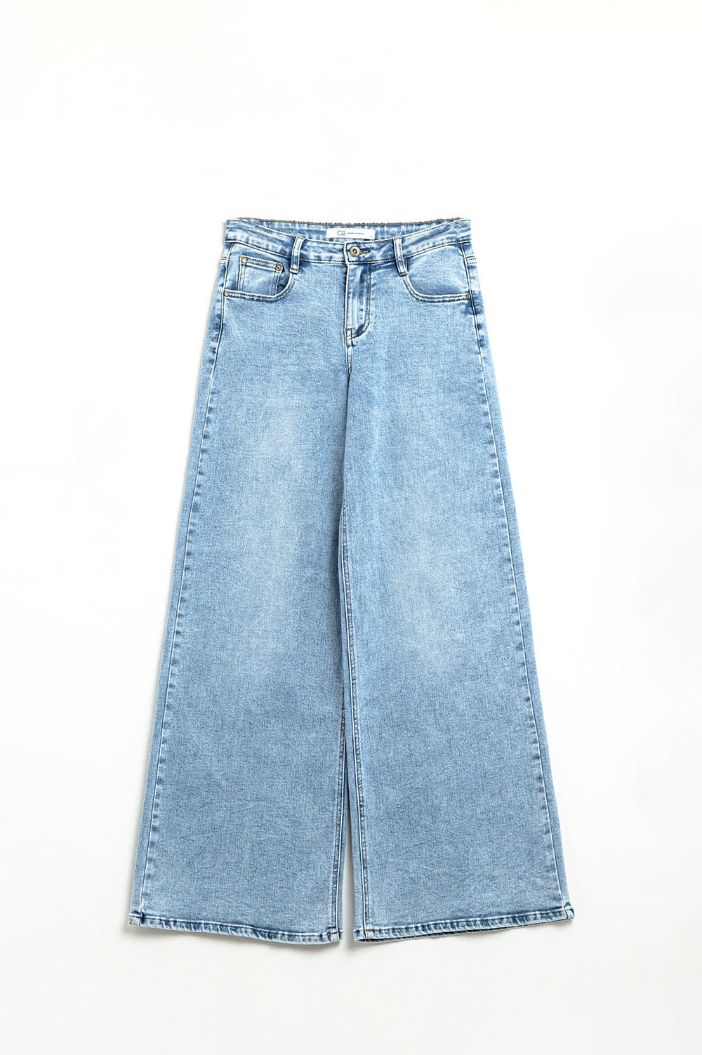Q2 Jeans a gamba larga lavaggio chiaro