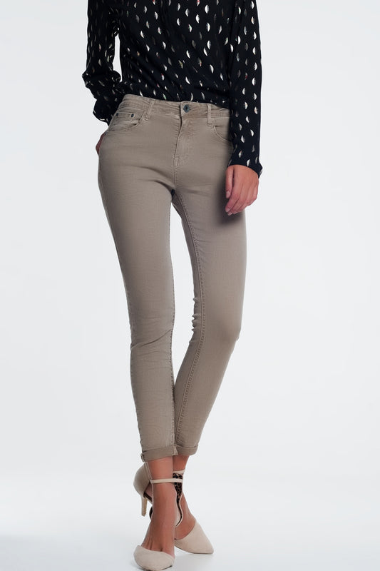 Q2 Jeans beige a vita alta