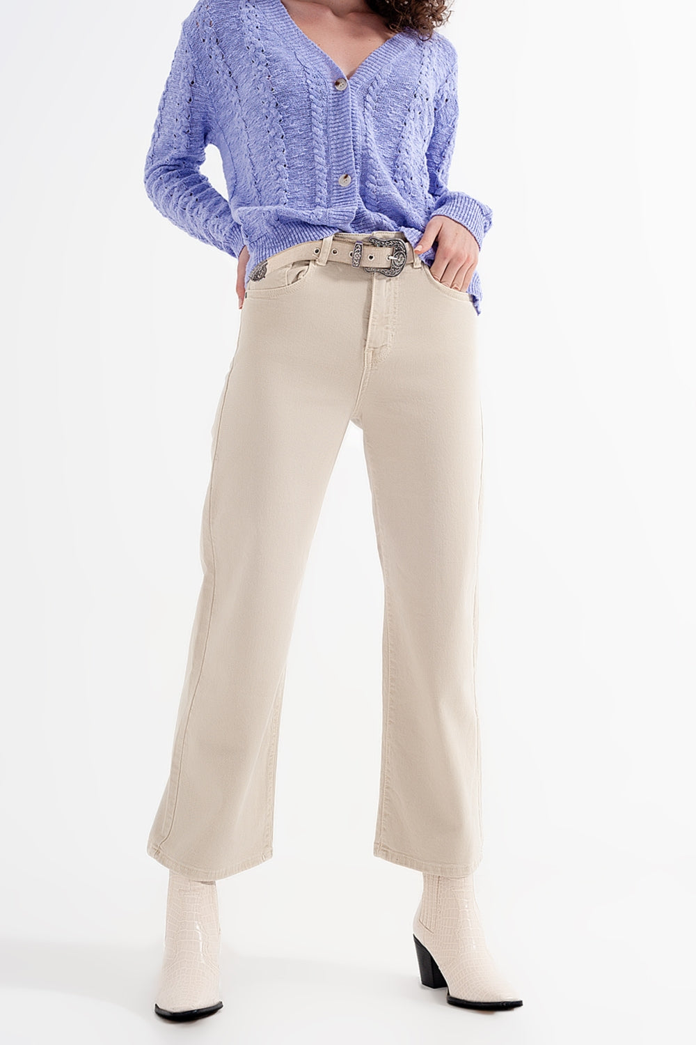 Q2 Jeans corti con fondo ampio color beige