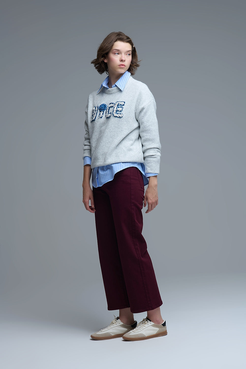 Jeans cropped a gamba larga in bordeaux