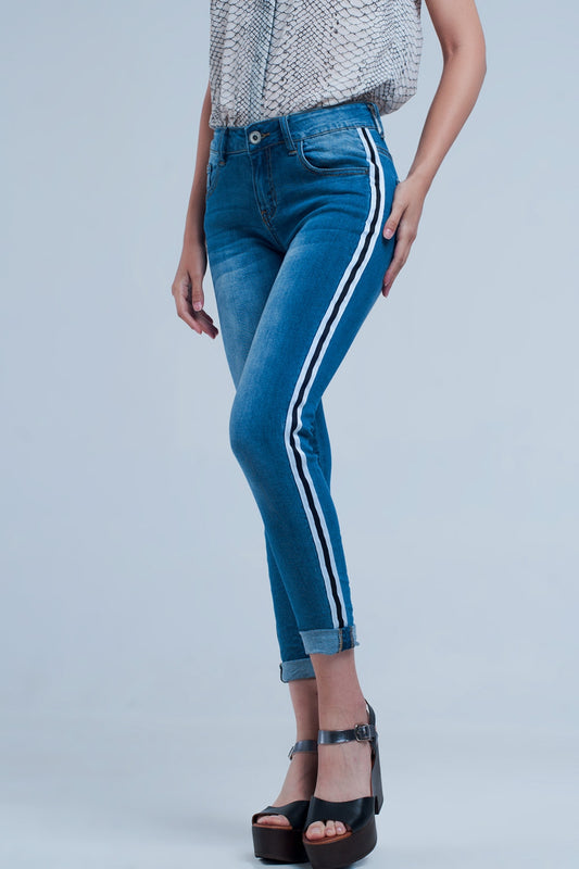 Q2 Jeans denim con riga laterale
