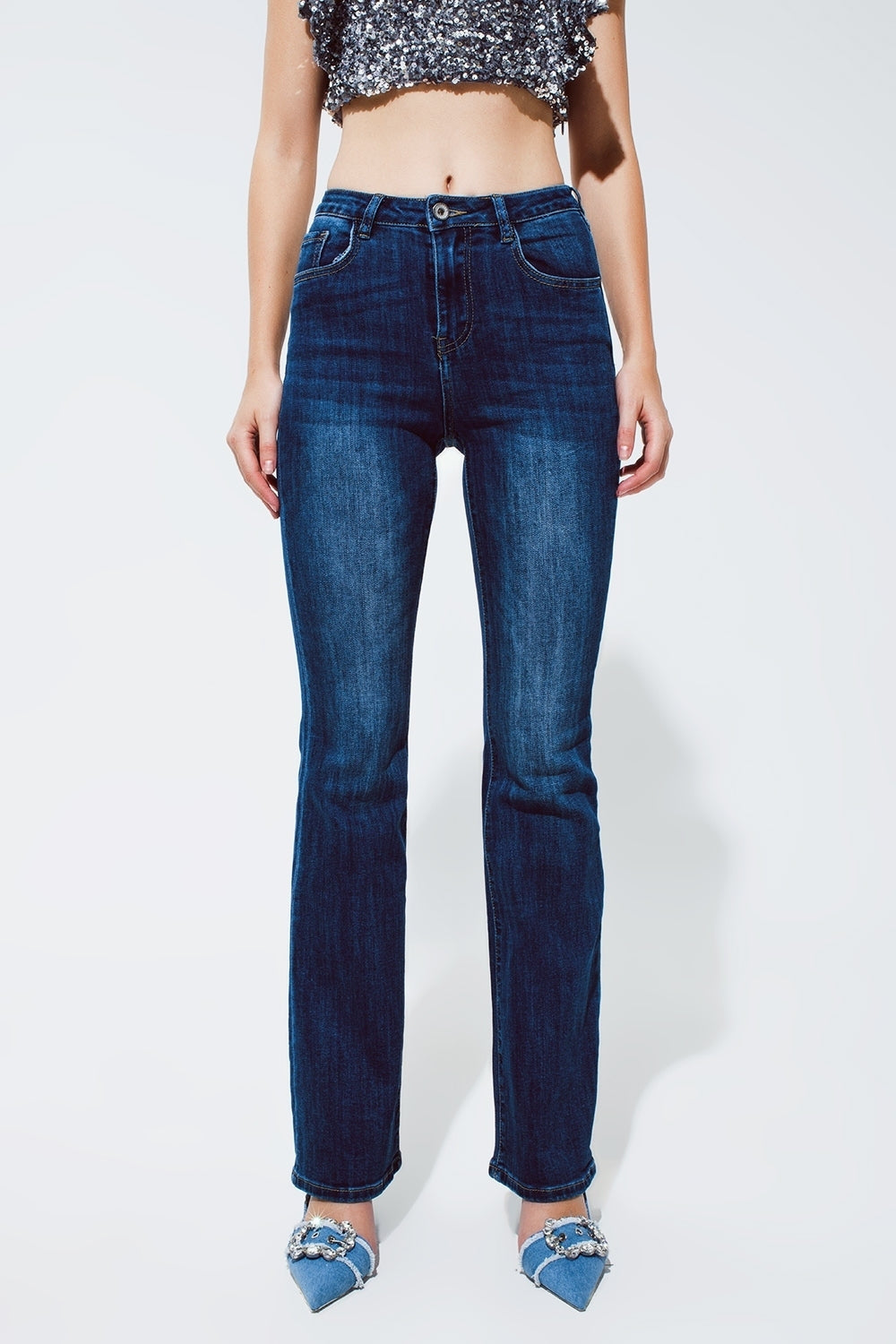 Q2 Jeans Flaire in lavaggio blu scuro