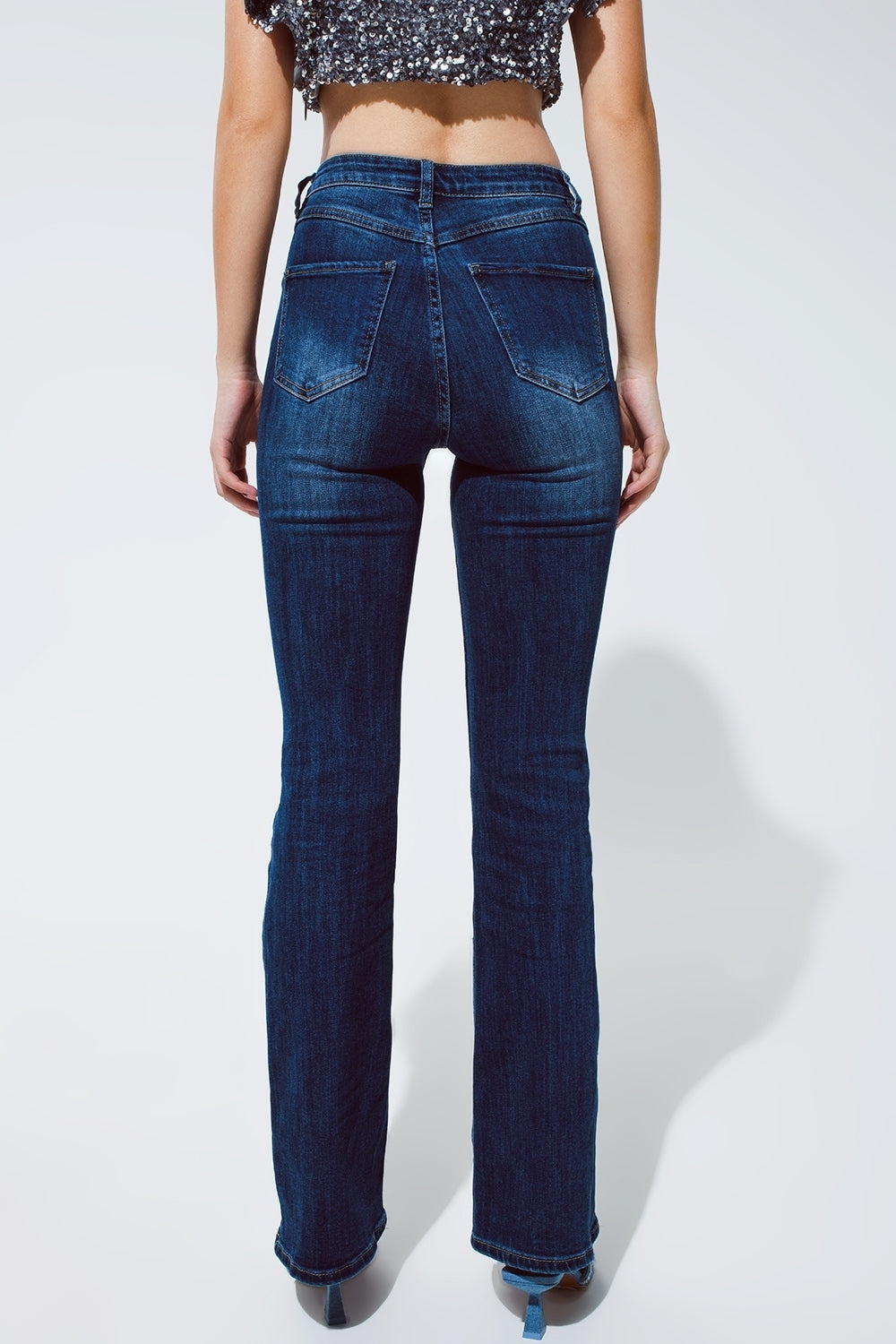 Jeans Flaire in lavaggio blu scuro