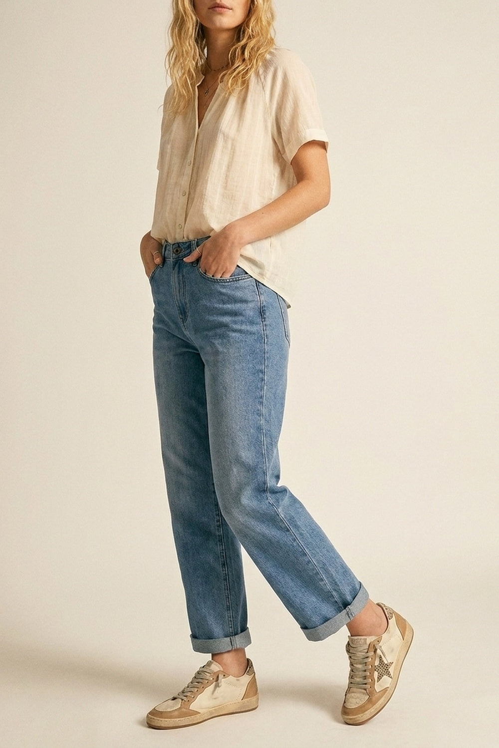 Q2 Jeans in denim blu classico a gamba dritta con vita media